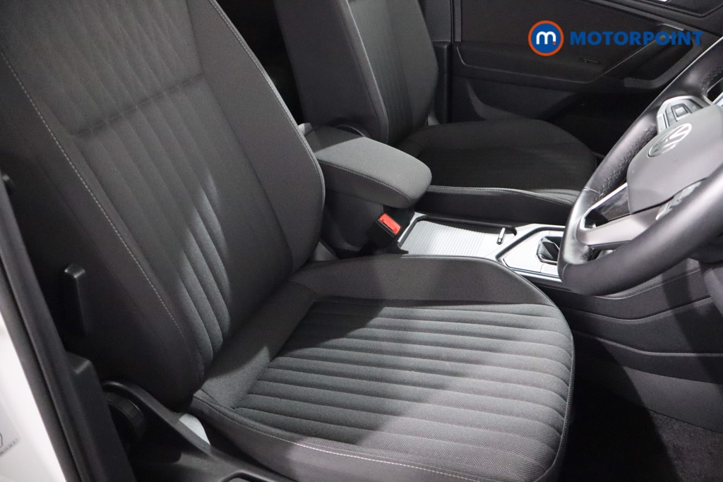Volkswagen Tiguan Allspace Life Automatic Petrol SUV - Stock Number (1587835) - 23rd supplementary image