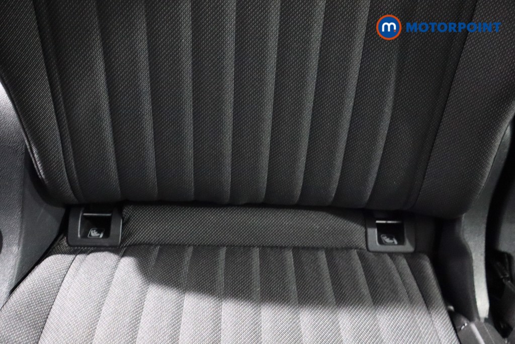 Volkswagen Tiguan Allspace Life Automatic Petrol SUV - Stock Number (1587835) - 26th supplementary image