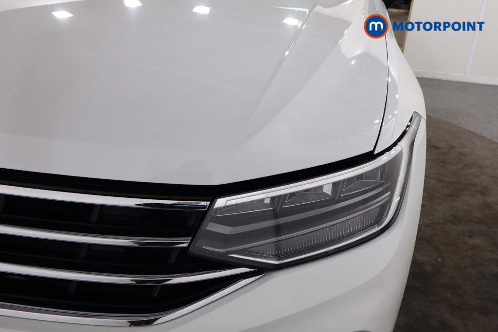 Volkswagen Tiguan Allspace Life Automatic Petrol SUV - Stock Number (1587835) - 28th supplementary image