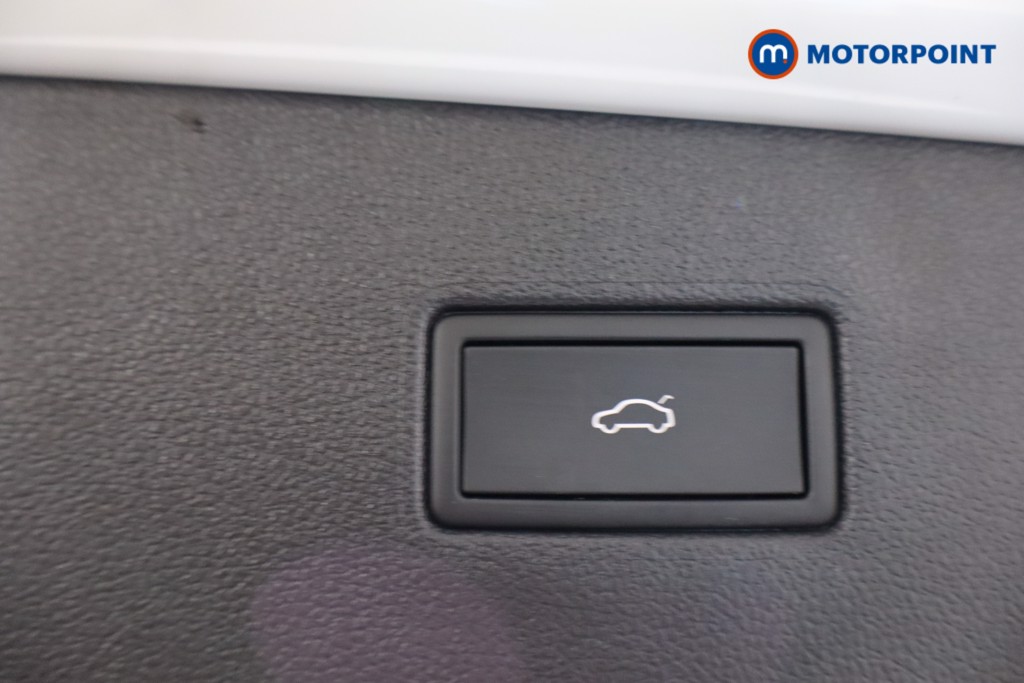 Volkswagen Tiguan Allspace Life Automatic Petrol SUV - Stock Number (1587835) - 38th supplementary image