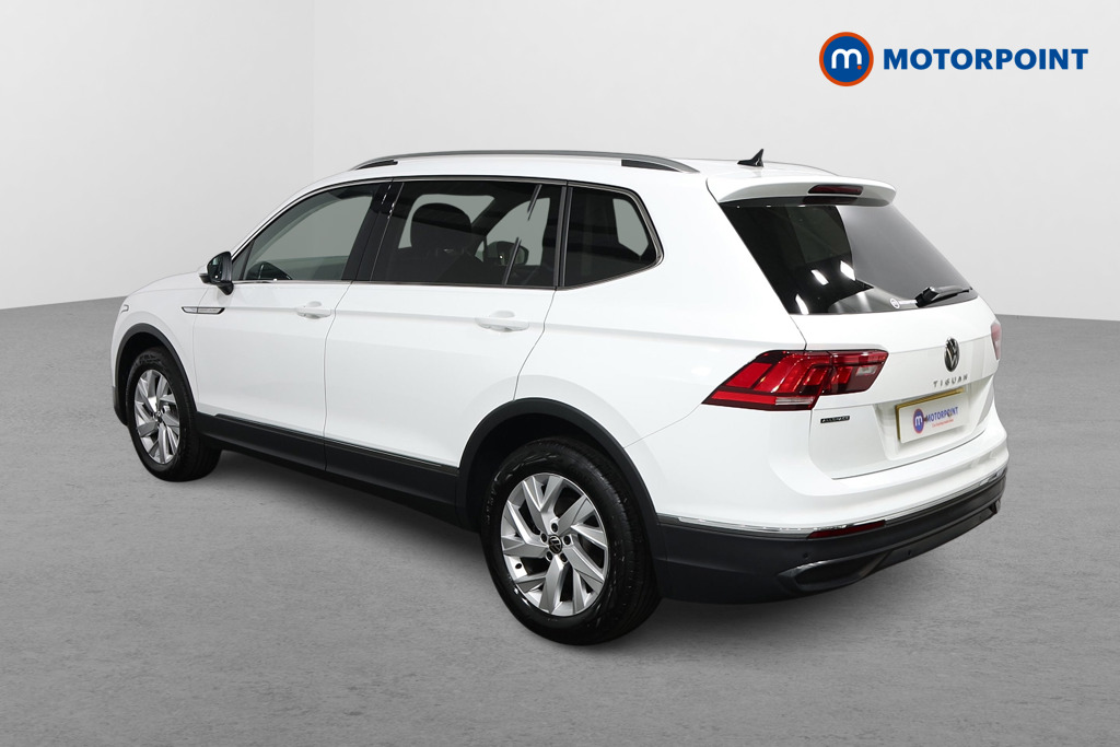Volkswagen Tiguan Allspace Life Automatic Petrol SUV - Stock Number (1587835) - Passenger side rear corner