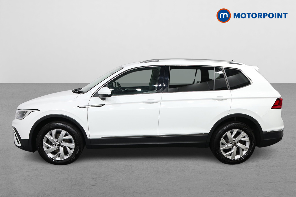 Volkswagen Tiguan Allspace Life Automatic Petrol SUV - Stock Number (1587835) - Passenger side
