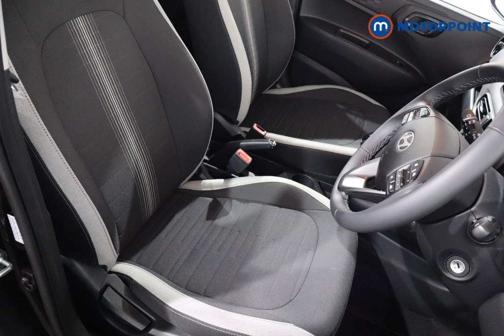 Hyundai I10 Advance Automatic Petrol Hatchback - Stock Number (1587843) - 23rd supplementary image