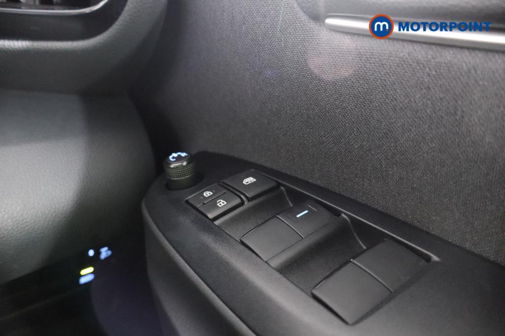 Toyota Yaris Cross Icon Automatic Petrol-Electric Hybrid Estate - Stock Number (1588004) - 11th supplementary image