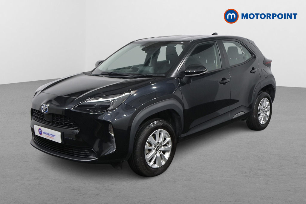 Toyota Yaris Cross Icon Automatic Petrol-Electric Hybrid Estate - Stock Number (1588004) - Passenger side front corner