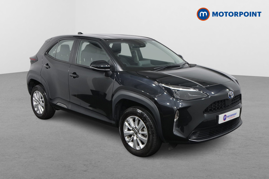 Toyota Yaris Cross Icon Automatic Petrol-Electric Hybrid Estate - Stock Number (1588004) - Drivers side front corner