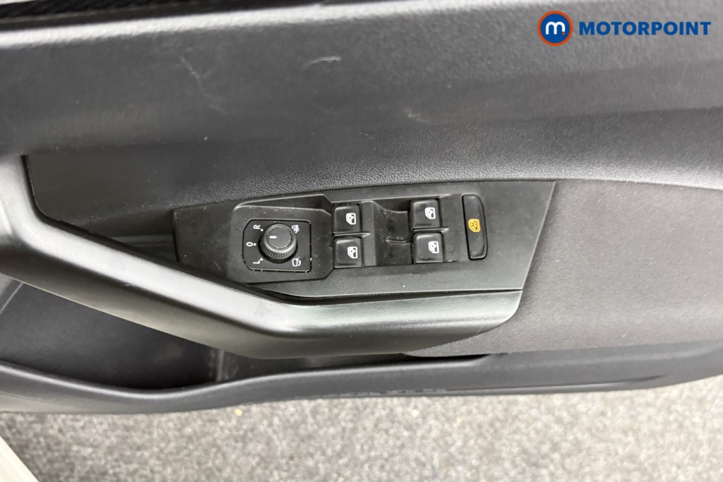 Volkswagen Polo Life Manual Petrol Hatchback - Stock Number (1588103) - 17th supplementary image