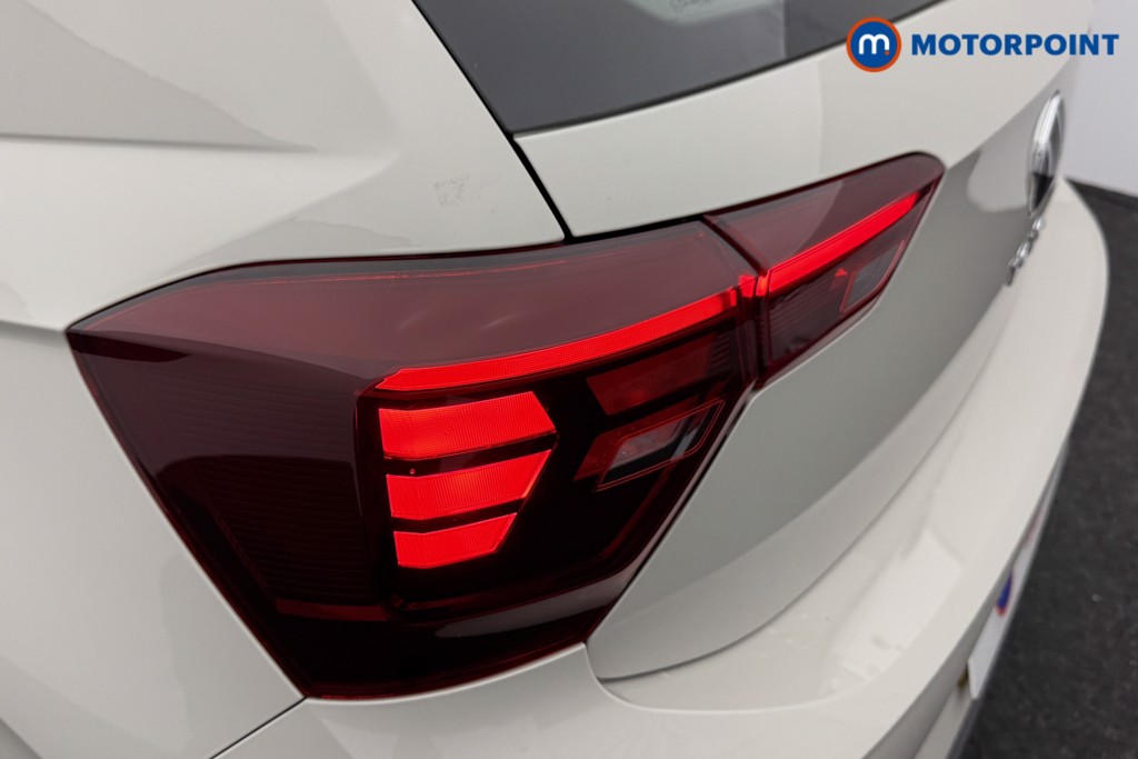 Volkswagen Polo Life Manual Petrol Hatchback - Stock Number (1588103) - 24th supplementary image