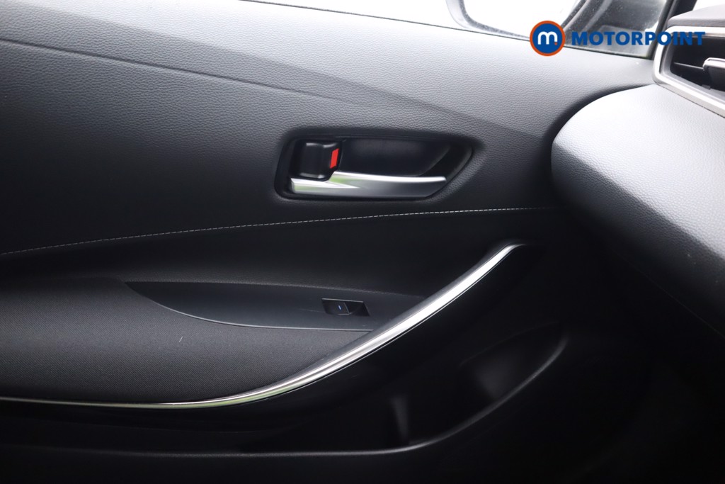 Toyota Corolla Gr Sport Automatic Petrol-Electric Hybrid Estate - Stock Number (1588176) - 10th supplementary image