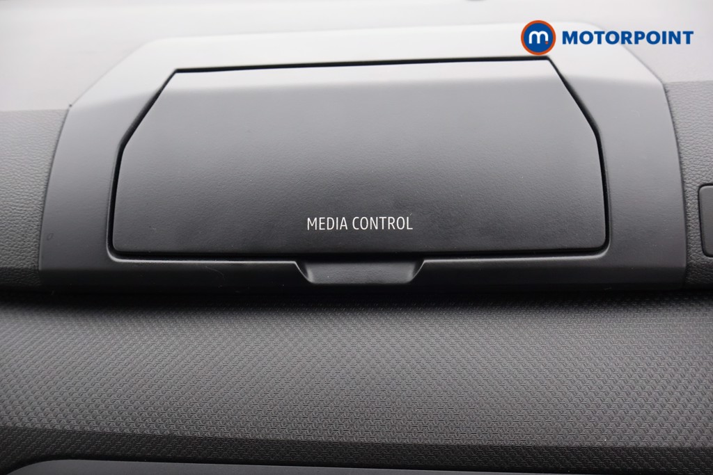 Dacia Sandero Essential Manual Petrol Hatchback - Stock Number (1564672) - 7th supplementary image