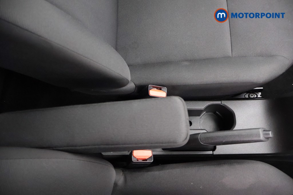 Dacia Sandero Essential Manual Petrol Hatchback - Stock Number (1564672) - 13th supplementary image