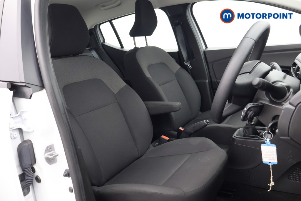 Dacia Sandero Essential Manual Petrol Hatchback - Stock Number (1564672) - 18th supplementary image