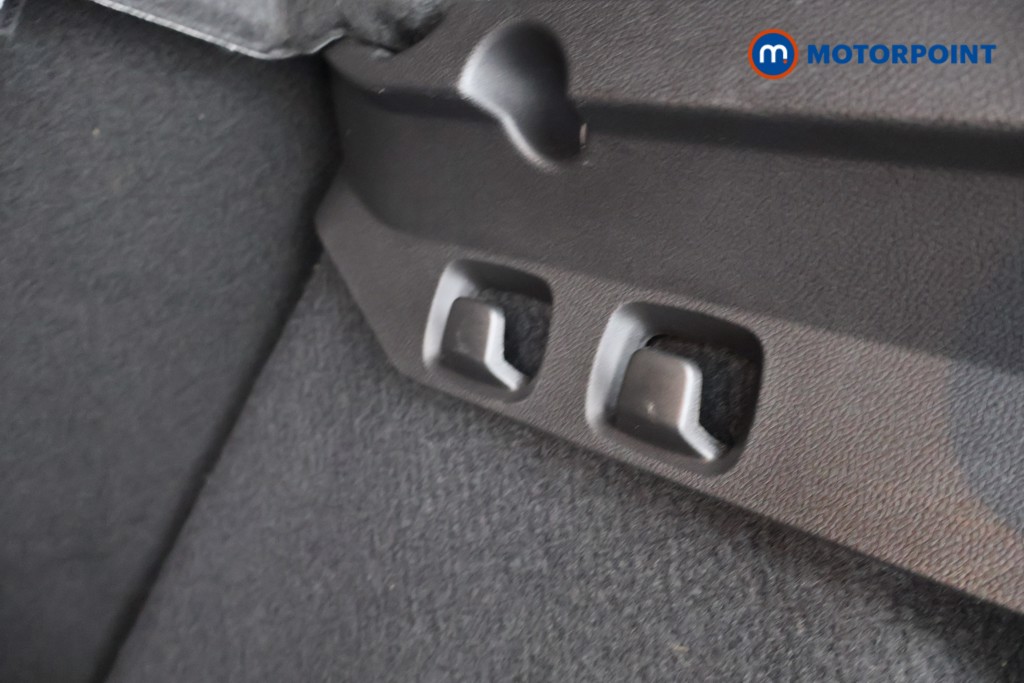 Dacia Sandero Essential Manual Petrol Hatchback - Stock Number (1564672) - 28th supplementary image