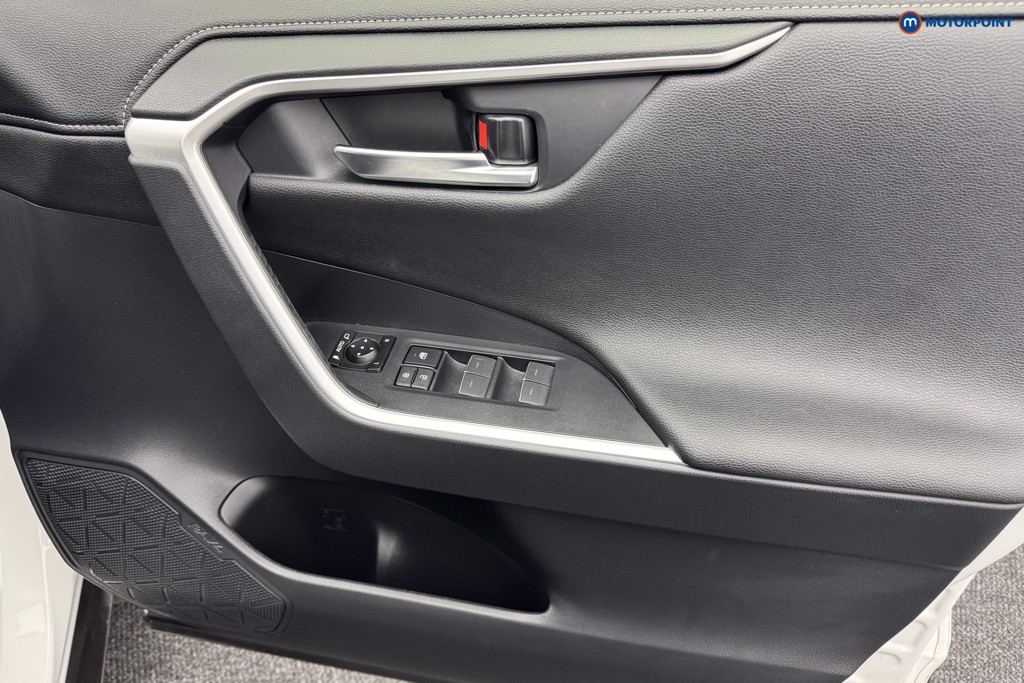 Toyota Rav4 Design Automatic Petrol-Electric Hybrid SUV - Stock Number (1565835) - 22nd supplementary image