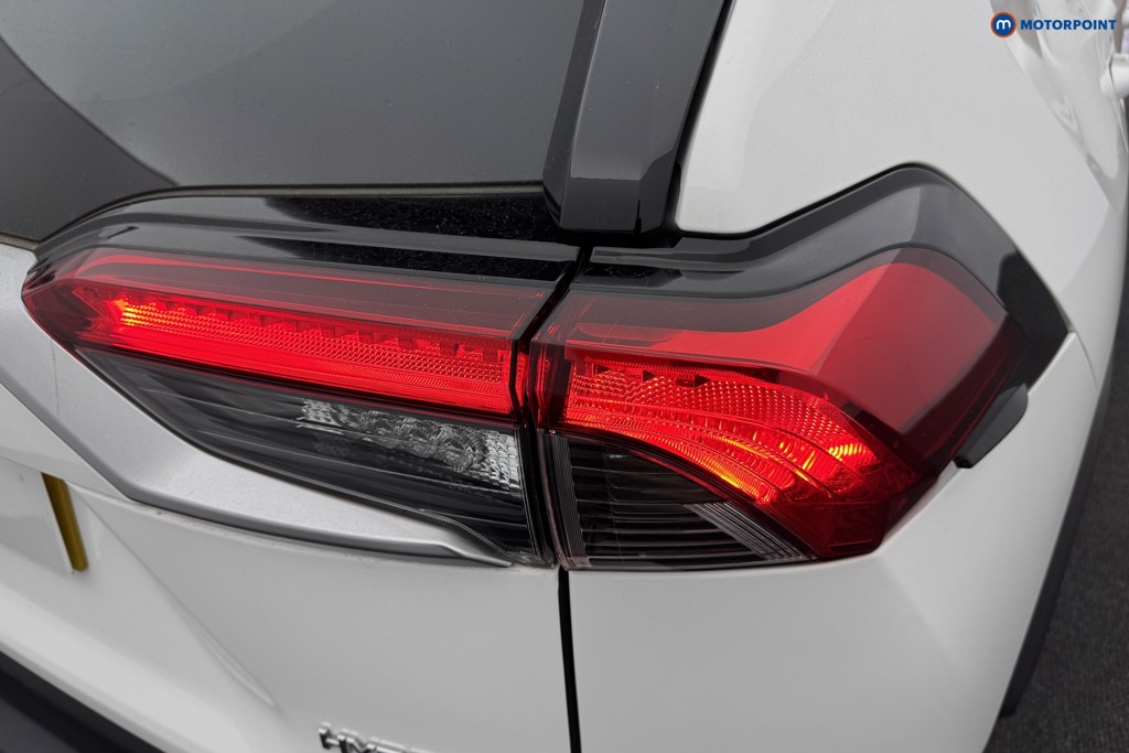 Toyota Rav4 Design Automatic Petrol-Electric Hybrid SUV - Stock Number (1565835) - 30th supplementary image