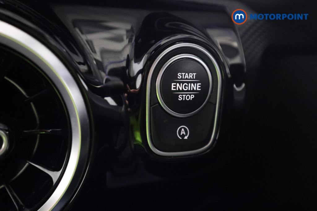 Mercedes-Benz A Class SE Manual Petrol Hatchback - Stock Number (1570060) - 7th supplementary image