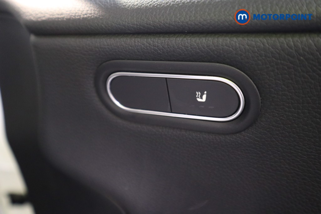 Mercedes-Benz A Class SE Manual Petrol Hatchback - Stock Number (1570060) - 12th supplementary image