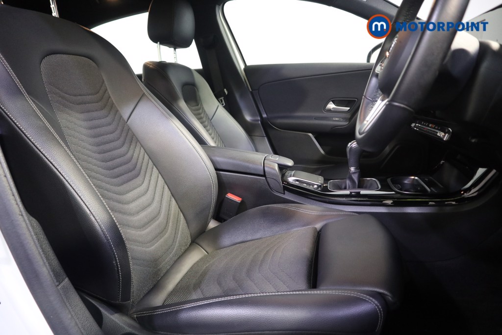 Mercedes-Benz A Class SE Manual Petrol Hatchback - Stock Number (1570060) - 16th supplementary image
