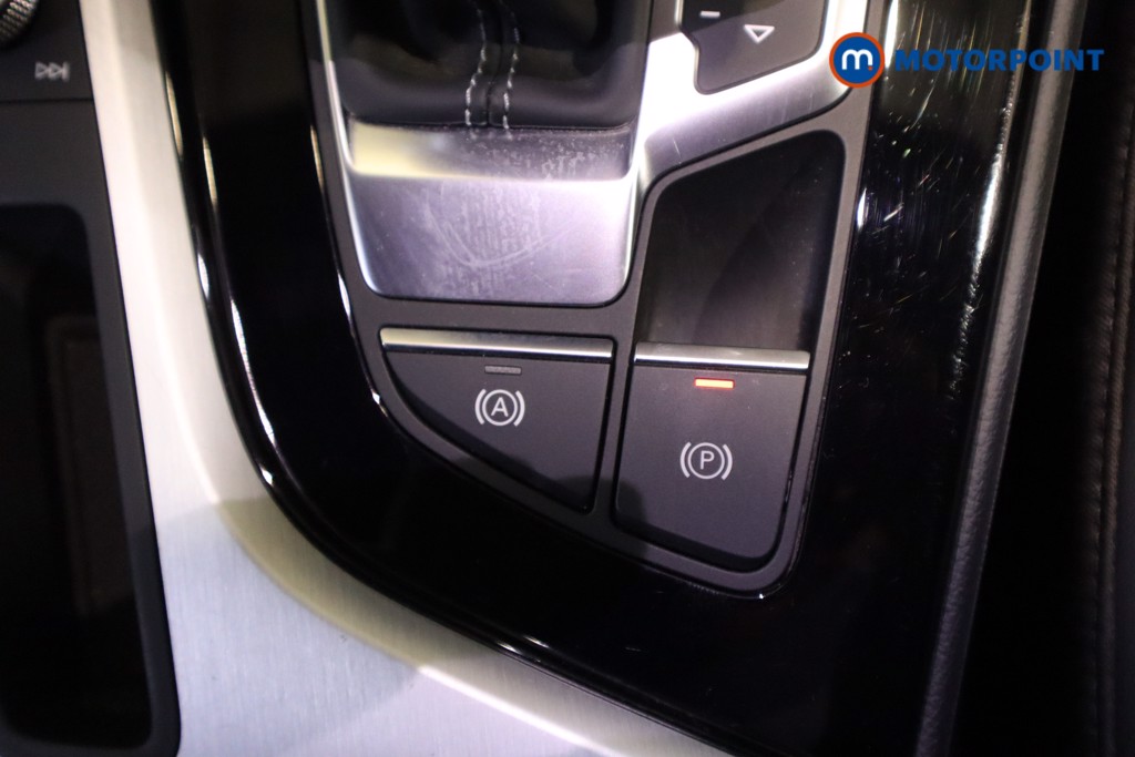 Audi A4 S Line Automatic Diesel Estate - Stock Number (1571944) - 24th supplementary image