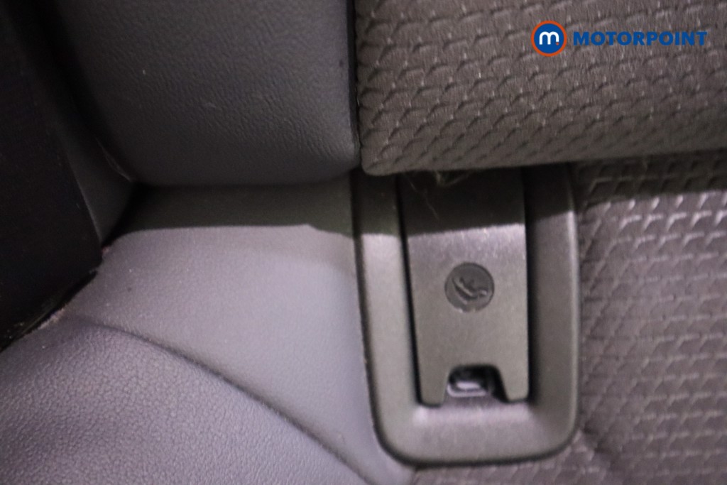 Audi A4 S Line Automatic Diesel Estate - Stock Number (1571944) - 28th supplementary image