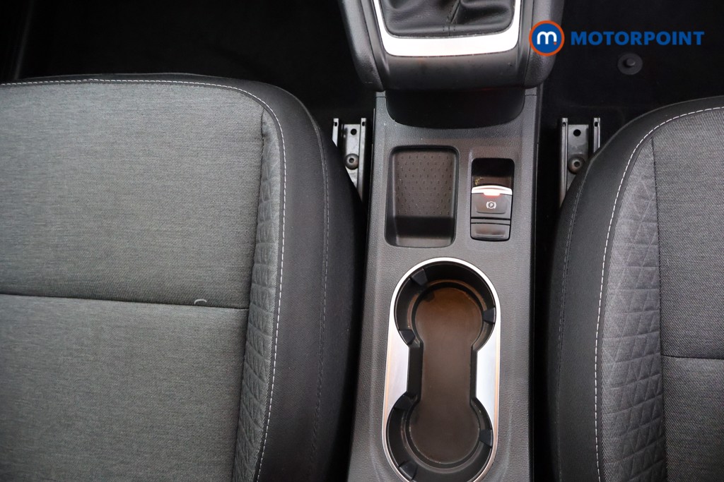 Renault Captur Iconic Edition Manual Petrol SUV - Stock Number (1574752) - 15th supplementary image