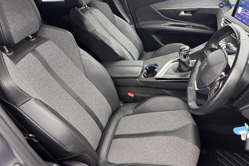 Peugeot 3008 Allure Manual Diesel SUV - Stock Number (1575114) - 5th supplementary image