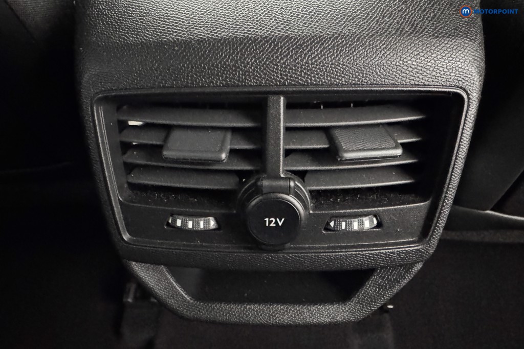 Peugeot 3008 Allure Manual Diesel SUV - Stock Number (1575114) - 10th supplementary image