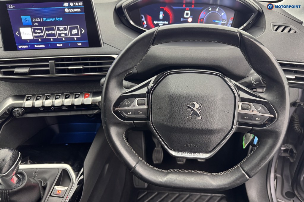 Peugeot 3008 Allure Manual Diesel SUV - Stock Number (1575114) - 1st supplementary image