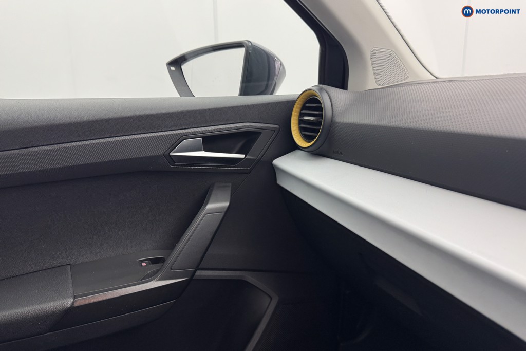 Seat Arona Se Technology Manual Petrol SUV - Stock Number (1576182) - 17th supplementary image
