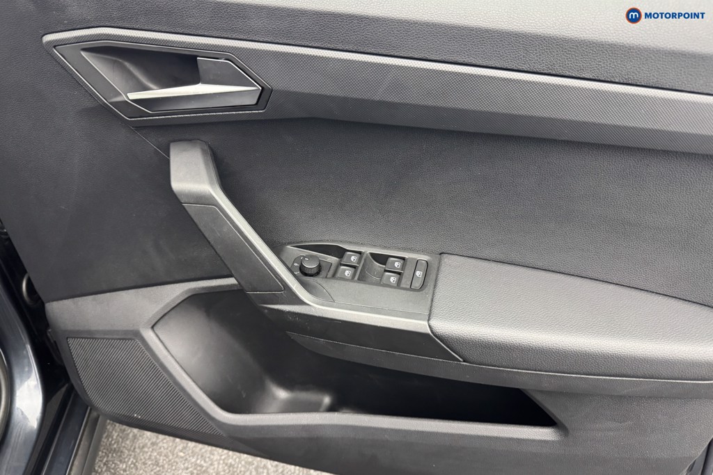 Seat Arona Se Technology Manual Petrol SUV - Stock Number (1576182) - 21st supplementary image