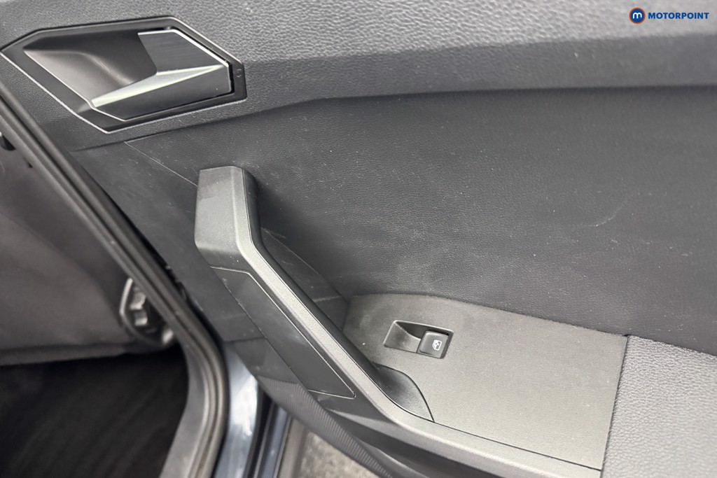 Seat Arona Se Technology Manual Petrol SUV - Stock Number (1576182) - 24th supplementary image