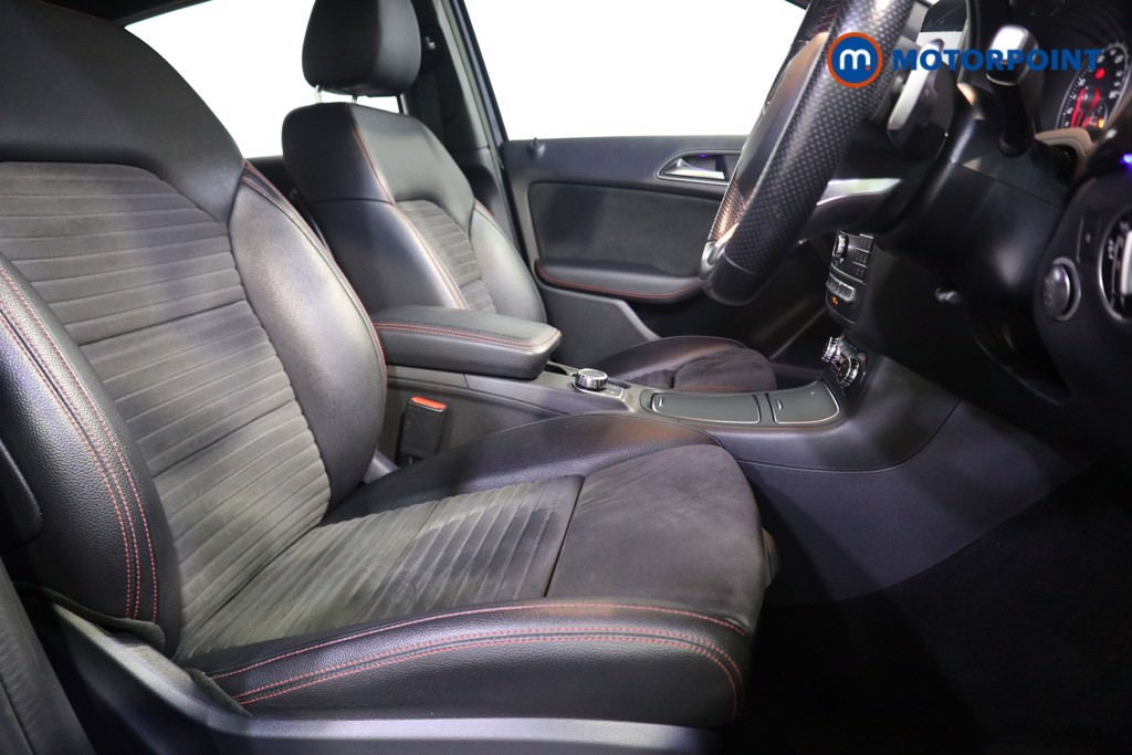 Mercedes-Benz B Class Amg Line Automatic Diesel Hatchback - Stock Number (1576229) - 15th supplementary image