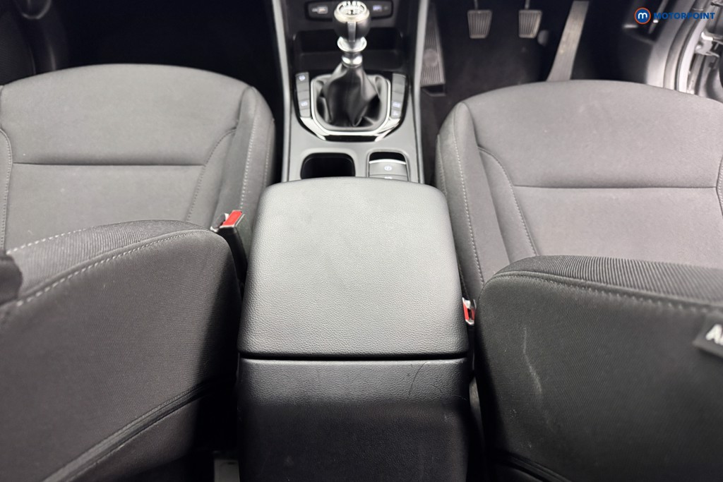 Hyundai Tucson Se Connect Manual Petrol SUV - Stock Number (1577126) - 11th supplementary image