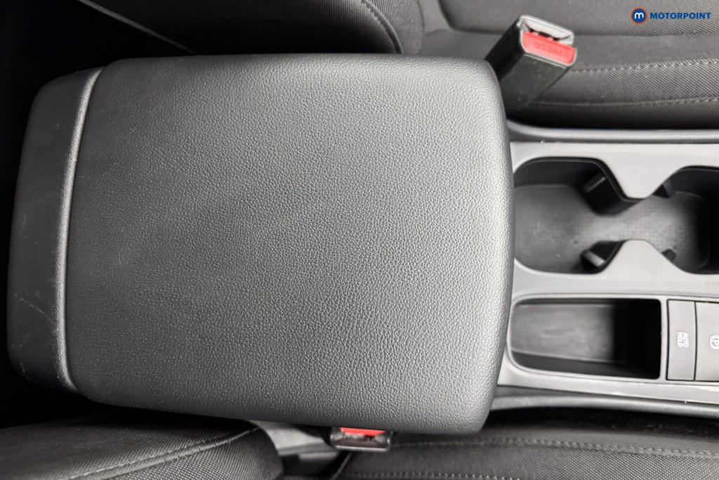 Hyundai Tucson Se Connect Manual Petrol SUV - Stock Number (1577126) - 13th supplementary image