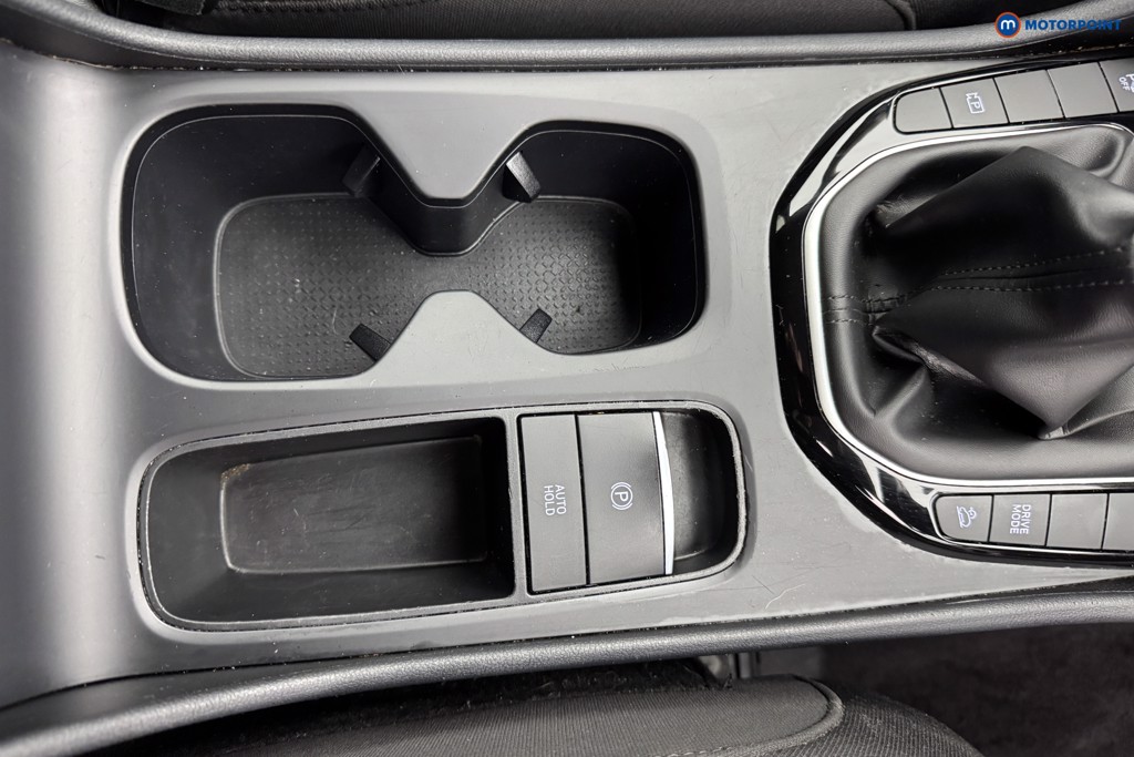 Hyundai Tucson Se Connect Manual Petrol SUV - Stock Number (1577126) - 14th supplementary image
