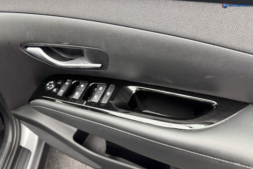 Hyundai Tucson Se Connect Manual Petrol SUV - Stock Number (1577126) - 23rd supplementary image