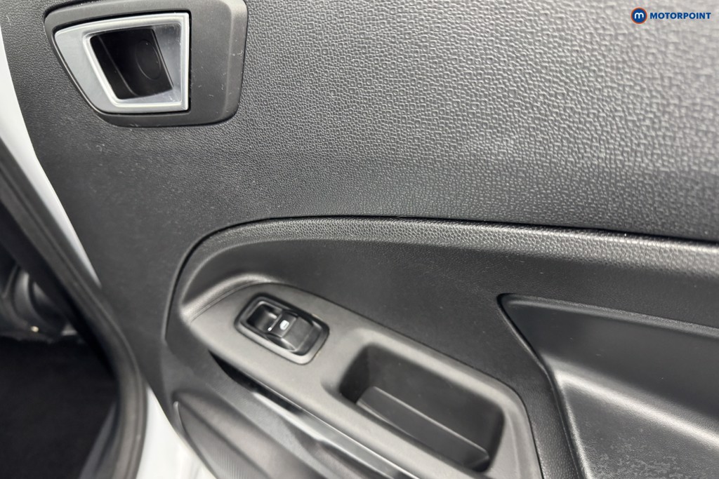 Ford Ecosport St-Line Manual Petrol SUV - Stock Number (1578472) - 26th supplementary image