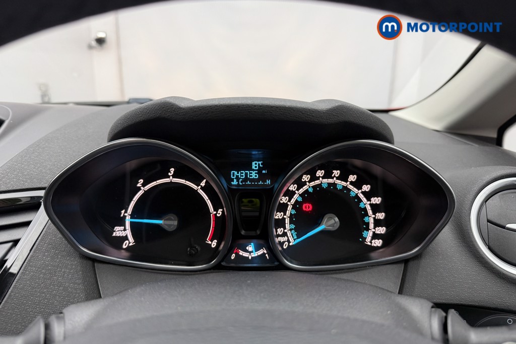 Ford Fiesta Zetec Manual Diesel Hatchback - Stock Number (1579324) - 6th supplementary image