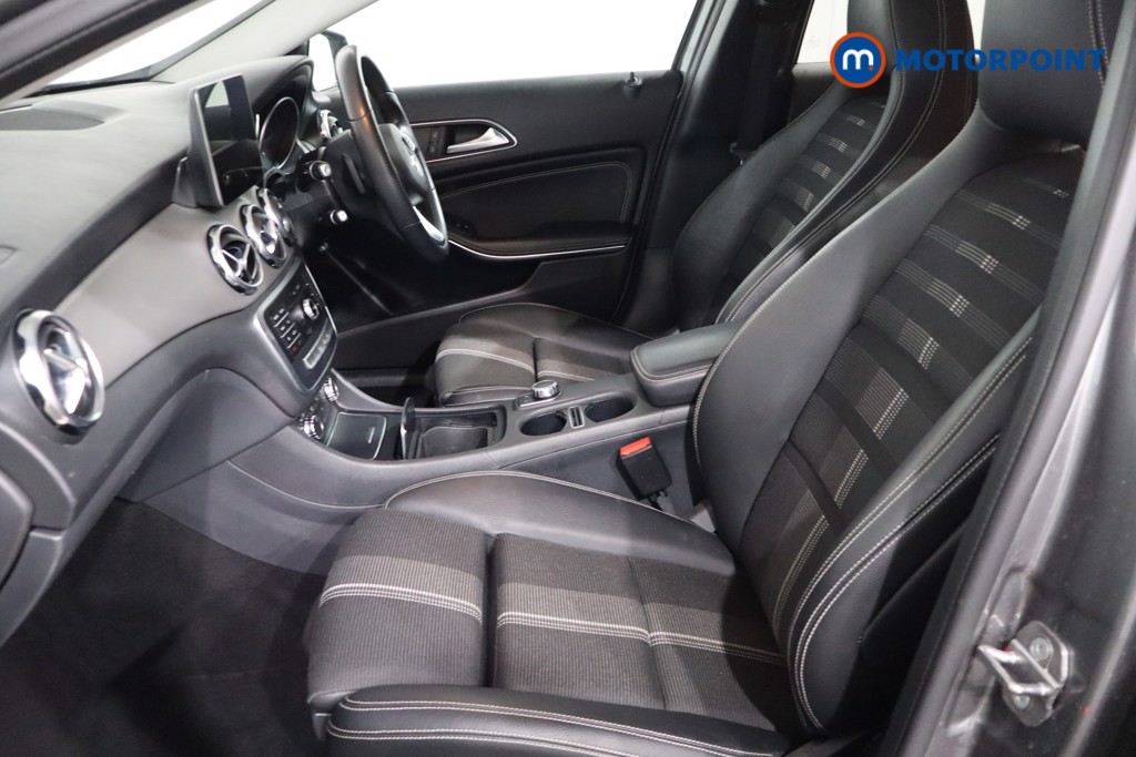 Mercedes-Benz GLA Urban Edition Automatic Petrol SUV - Stock Number (1579467) - 4th supplementary image