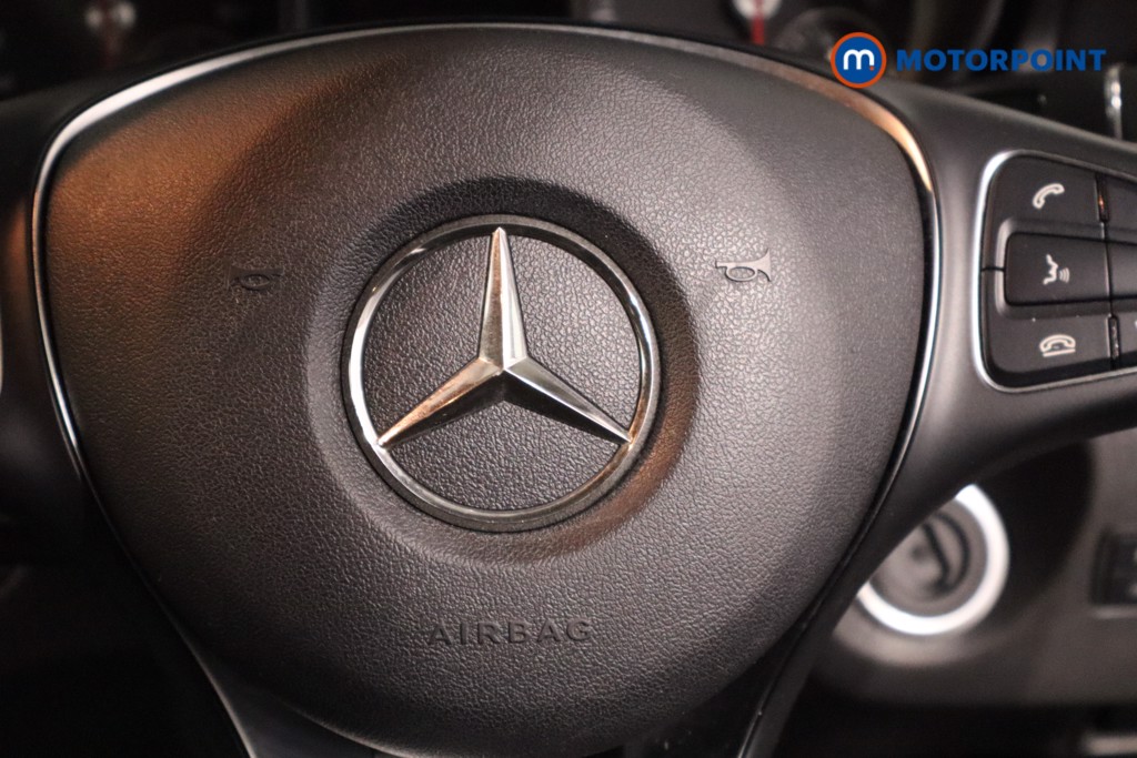 Mercedes-Benz GLA Urban Edition Automatic Petrol SUV - Stock Number (1579467) - 15th supplementary image