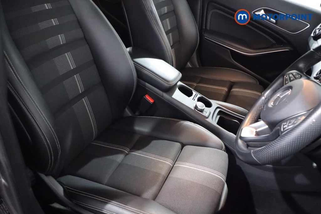 Mercedes-Benz GLA Urban Edition Automatic Petrol SUV - Stock Number (1579467) - 24th supplementary image