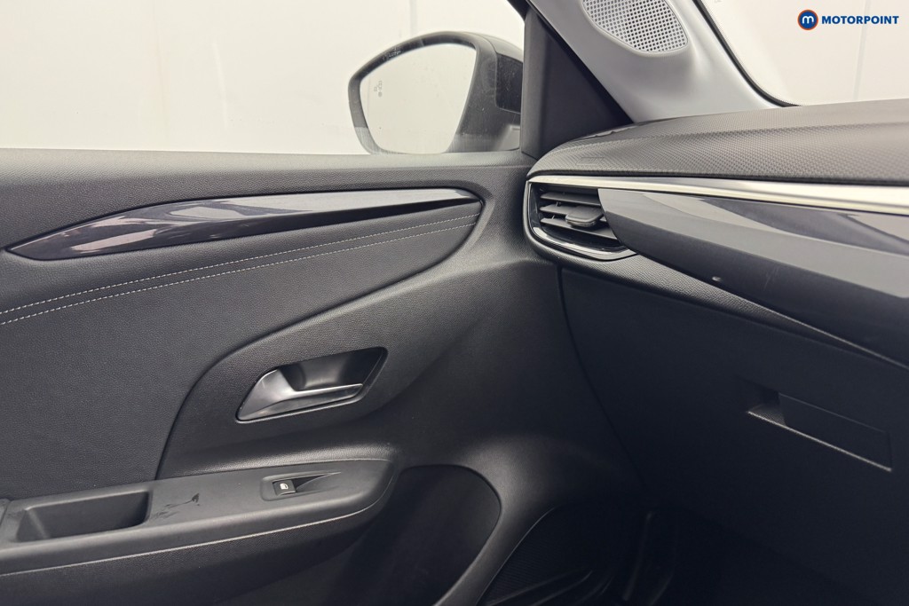 Vauxhall Corsa Elite Edition Manual Petrol Hatchback - Stock Number (1580755) - 17th supplementary image