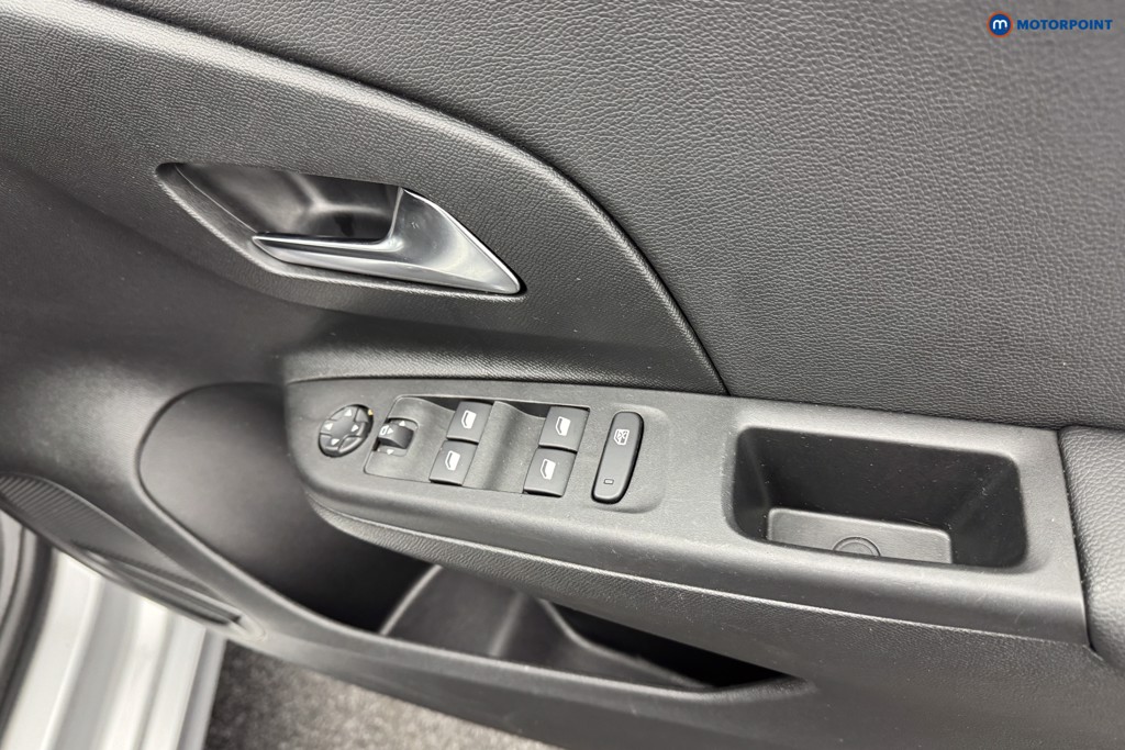 Vauxhall Corsa Elite Edition Manual Petrol Hatchback - Stock Number (1580755) - 22nd supplementary image