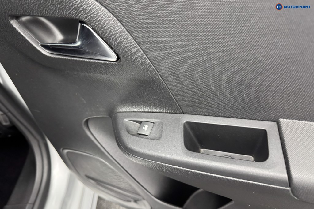 Vauxhall Corsa Elite Edition Manual Petrol Hatchback - Stock Number (1580755) - 24th supplementary image