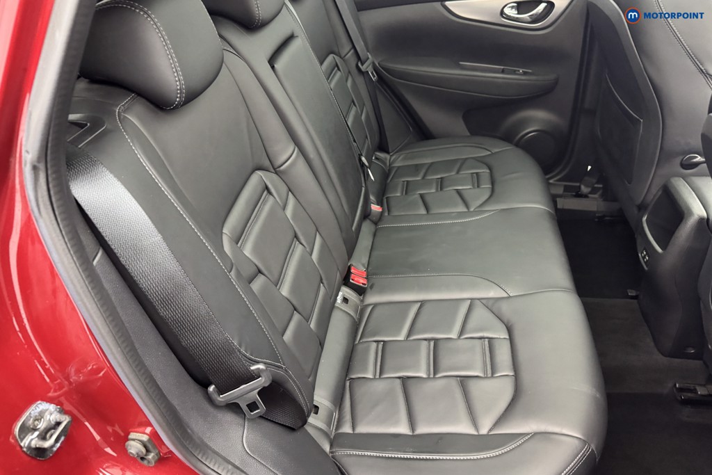 Nissan Qashqai N-Motion Manual Petrol SUV - Stock Number (1580824) - 4th supplementary image
