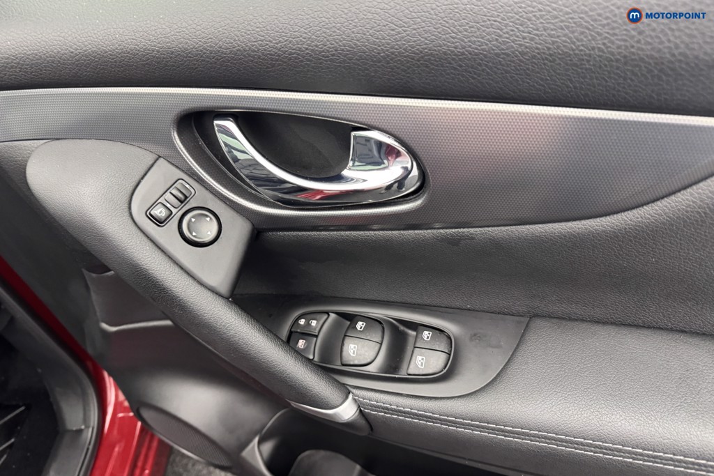 Nissan Qashqai N-Motion Manual Petrol SUV - Stock Number (1580824) - 24th supplementary image