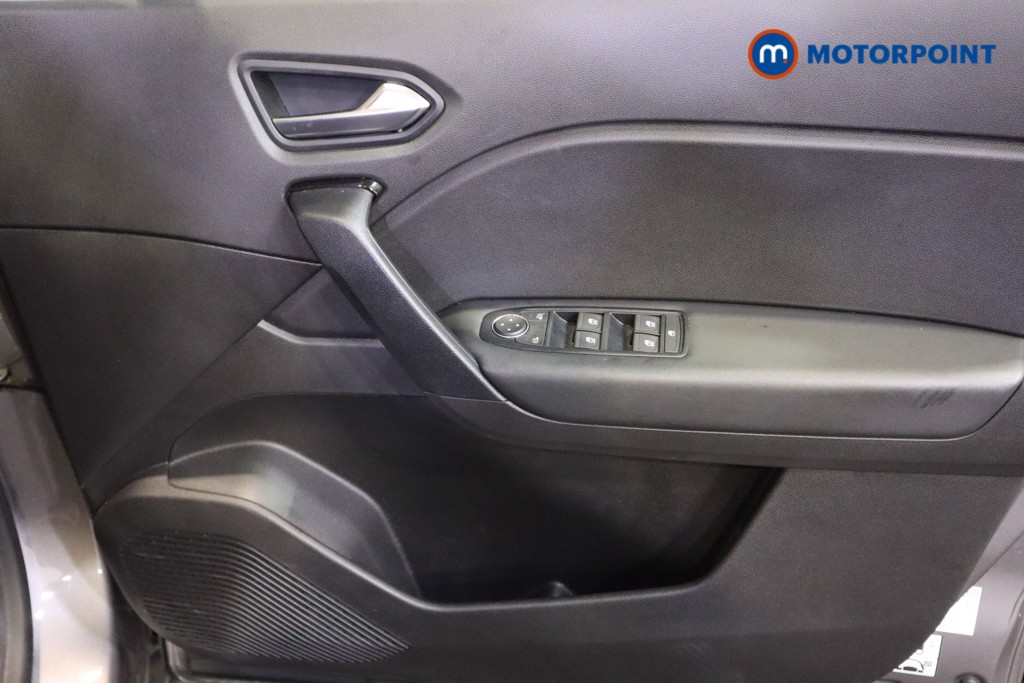 Renault Captur Iconic Edition Automatic Petrol-Electric Hybrid SUV - Stock Number (1581444) - 13th supplementary image