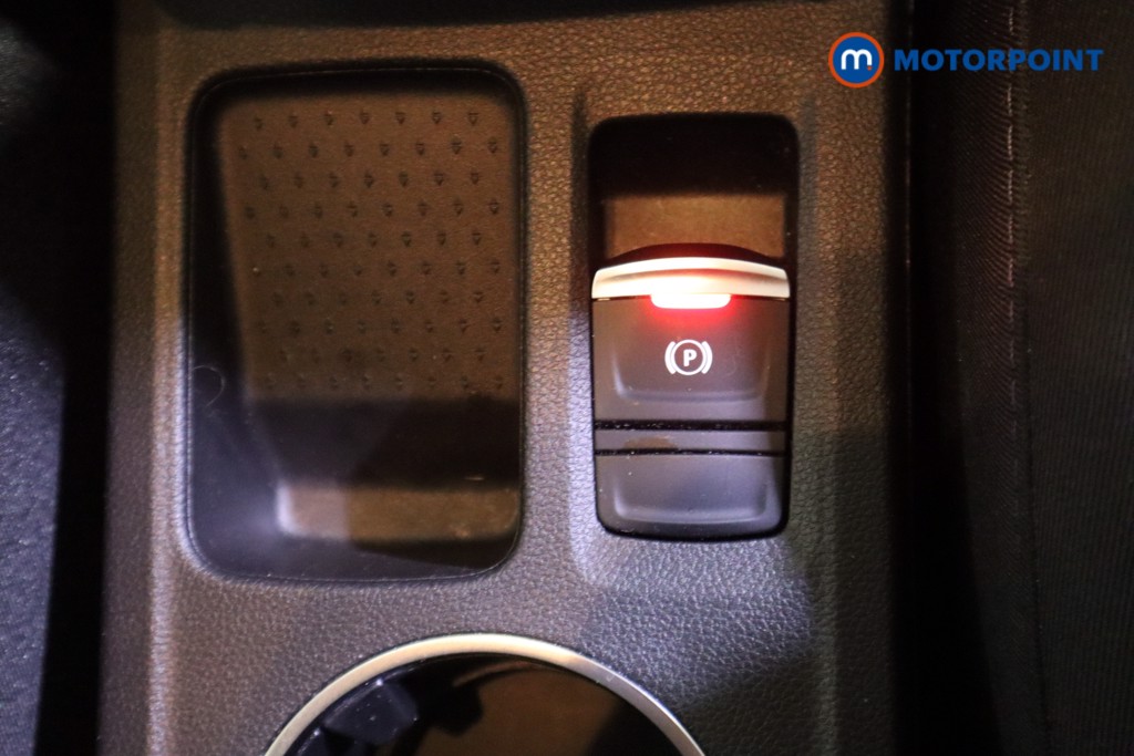Renault Captur Iconic Edition Automatic Petrol-Electric Hybrid SUV - Stock Number (1581444) - 23rd supplementary image