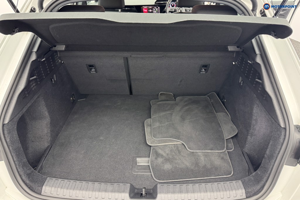 Audi A3 Technik Manual Petrol Hatchback - Stock Number (1581786) - 3rd supplementary image