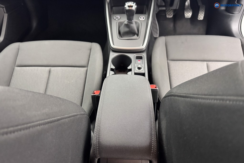 Audi A3 Technik Manual Petrol Hatchback - Stock Number (1581786) - 11th supplementary image